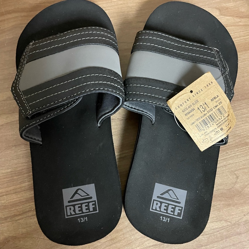 Reef Kids Black and Gray Slide Sandals